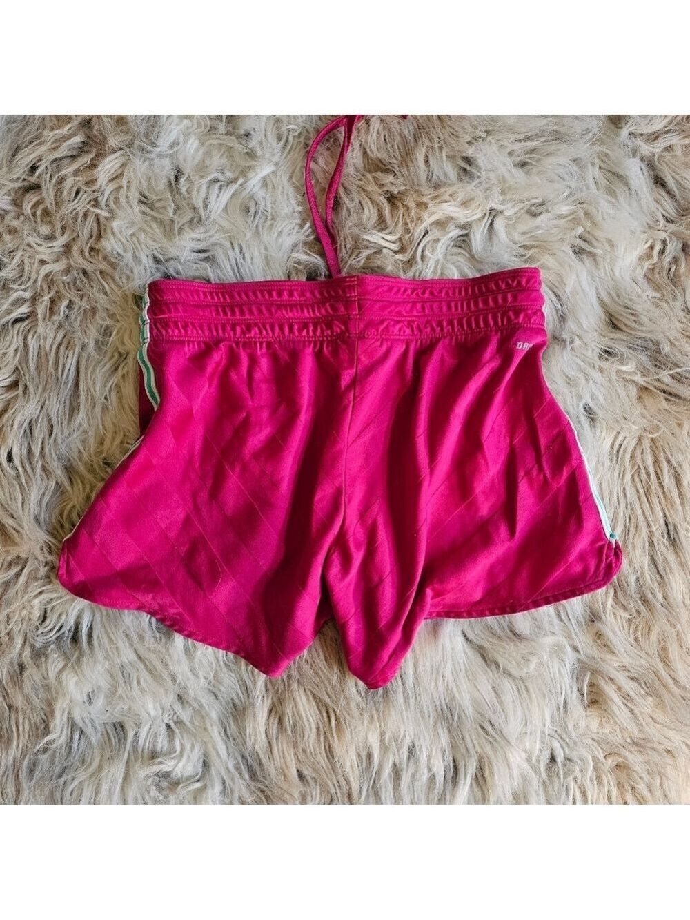 Nike Pink Color Block Athletic Set Top XS Leggings XS Shorts S - Picture 10 of 10